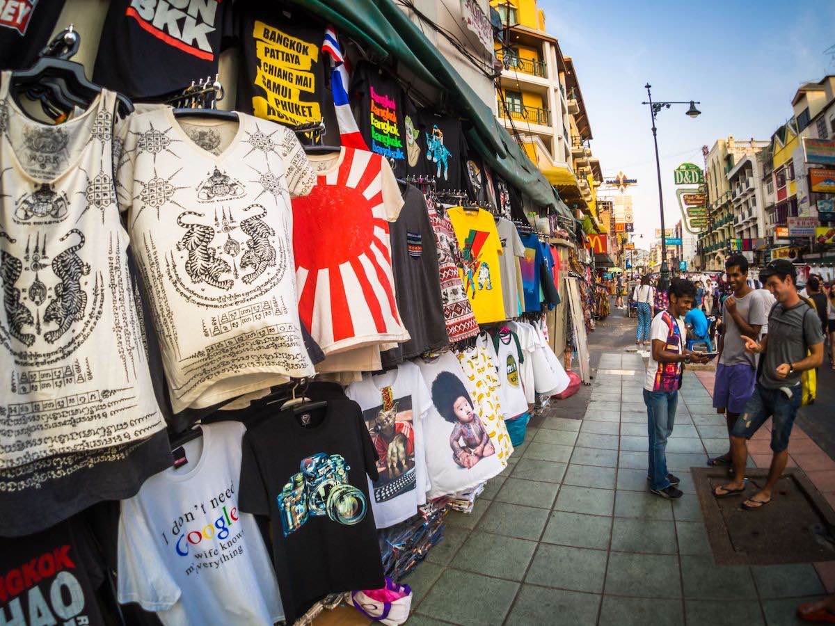 ตลาดกลางคืนพัฒน์พงษ์