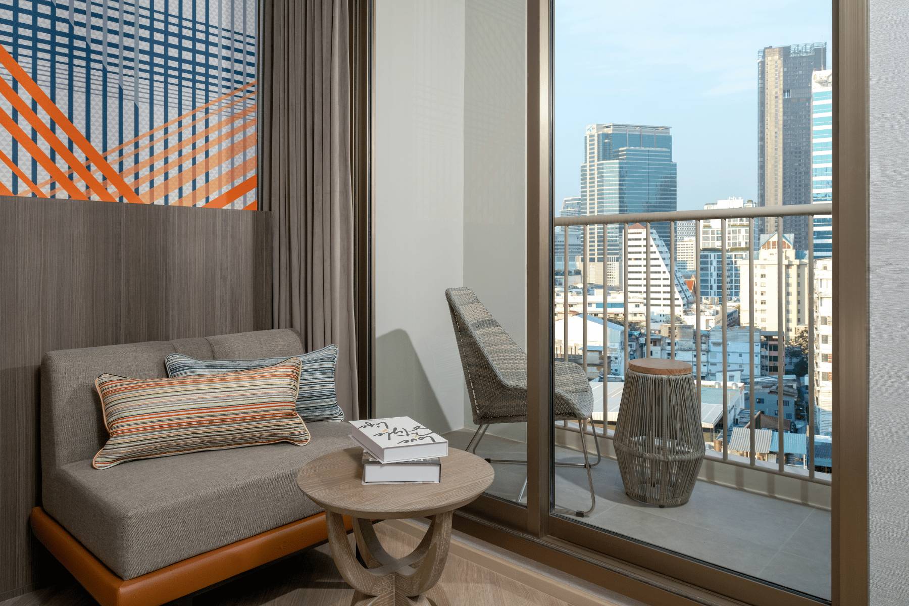 Superior Room Twin Balcony seating area