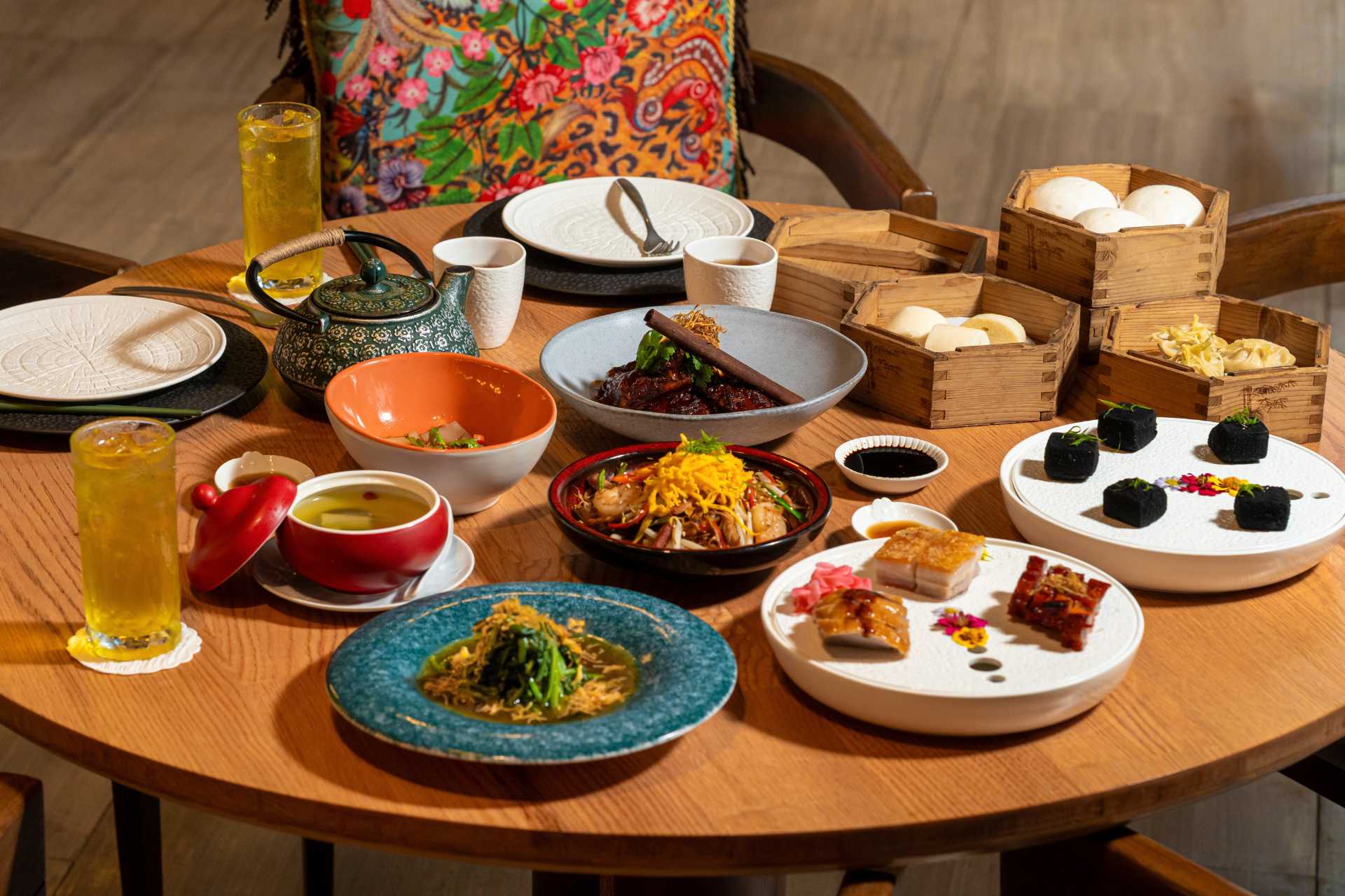 Yu Her Bao Chinese restaurant at Mercure Bangkok Surawong